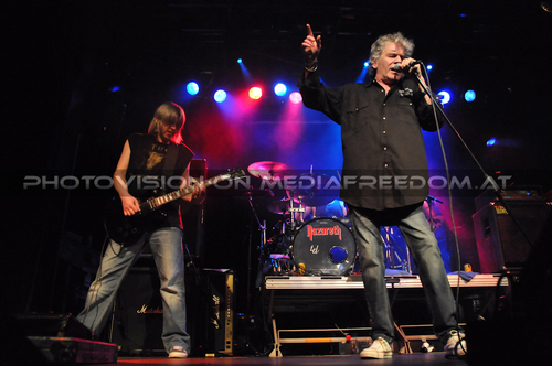 The Newz 12: Jimmy Murrison,Lee Agnew,Dan McCafferty