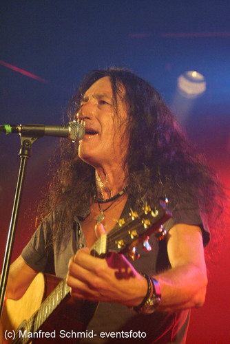 Ken Hensley Live 4