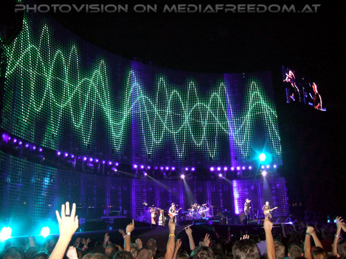 Vertigo 14: The Edge,Larry Mullen,Bono,Adam Clayton