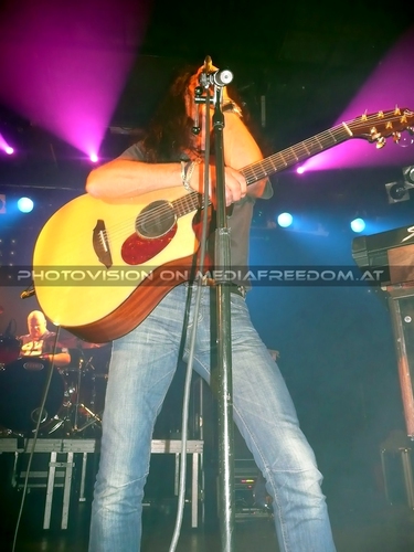 Blood on the highway - Tour Pix 22