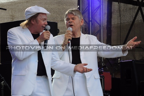 I can do it 30: Alan Williams,John Richardson