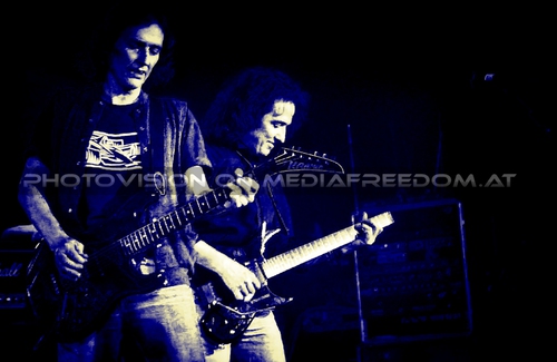 Cagey cretins: Allan Lanier,Donald Roeser