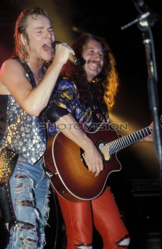 One on one: Bernie Shaw,Mick Box