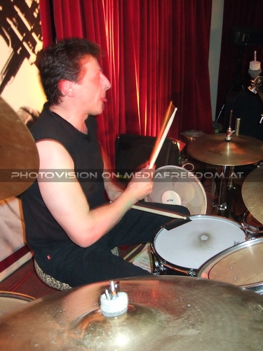 Strange kind of woman 19