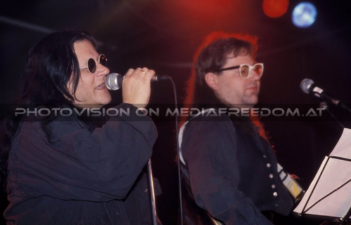 A Christmas Care-Roll 023