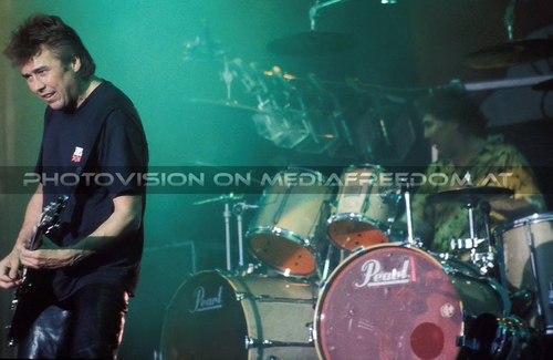 Bloody Buccaneer Tour - Pix 48: George Kooymans,Cesar Cuiderwijk