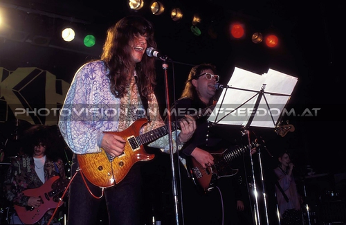 A Christmas Care-Roll 049