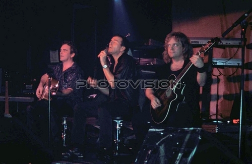 Silent knights: Jim Crichton,Michael Sadler,Ian Crichton