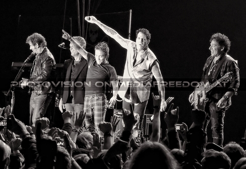 Eclipse 55: Jonathan Cain,Ross Valory,Arnel Pineda,Deen Castronovo,Neil Schon