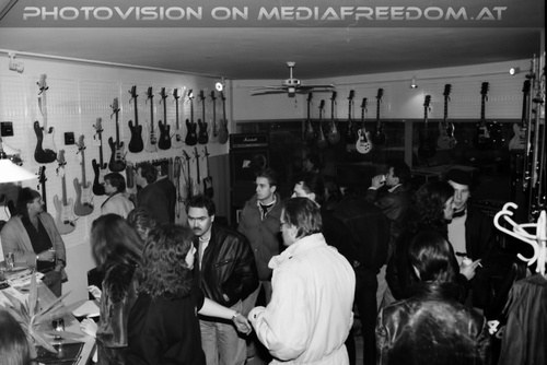 Guitars Only - Pix 05