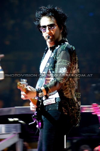 Rock this country: Randall Waller