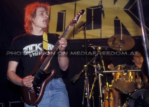 A Christmas Care-Roll 028