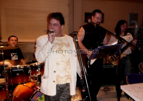 Black night: Robert Schnell,Peter Swoboda (Pete de Oliviera),Robert Baum,Herbert Habeler