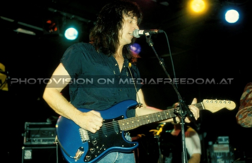 Cant hide love: Stan Bush