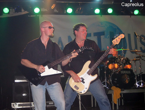 fighter�s fist: Taz Taylor, Dirk Krause, Drums : Val Trainor