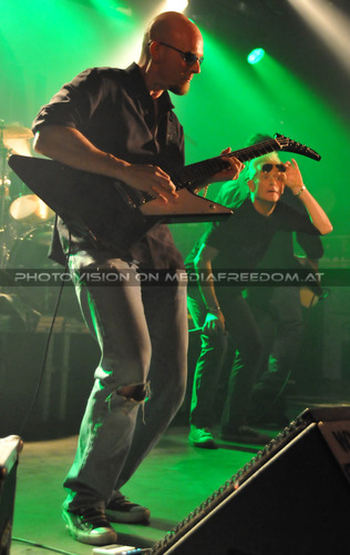 Silent fall: Taz Taylor,Graham Bonnet