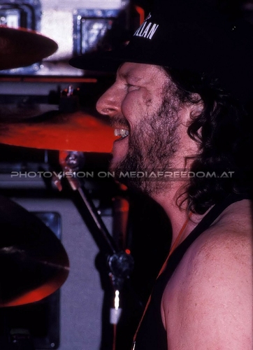 Naked Thunder 06: Ted McKenna