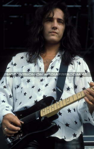 Doctor Jeep: Tim Bricheno