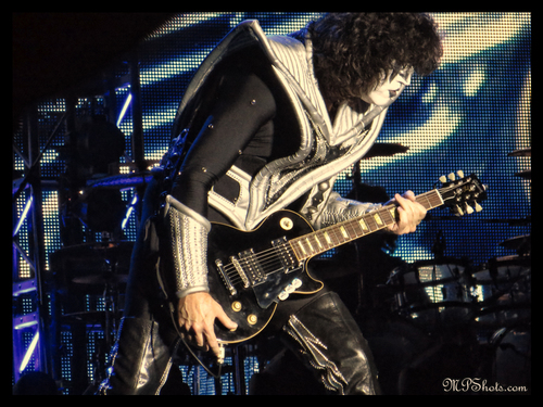 Tommy Thayer  - Kiss (Band)