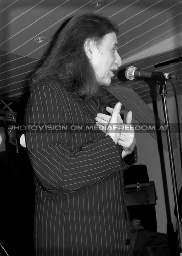 Birthday Party Pix 14: Wickerl Adam