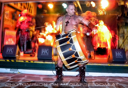 Abinferis Feuer Show 09