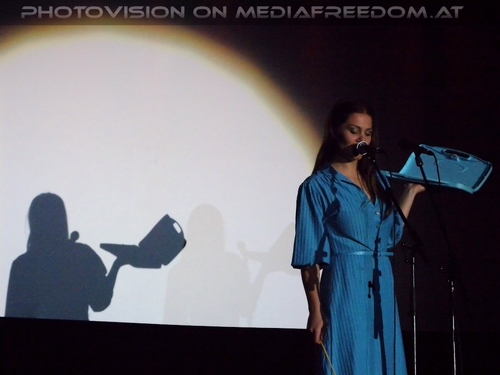 Touch Yello 27: Heidi Happy