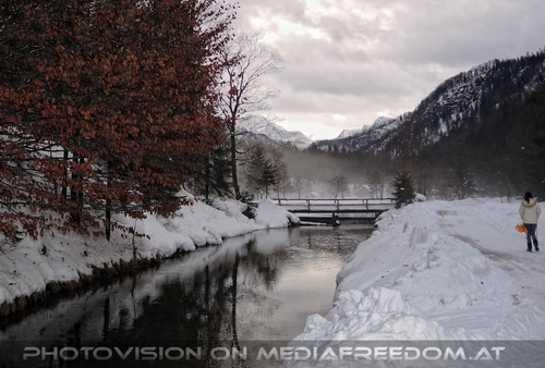 Am Fluss entlang: Eva D.