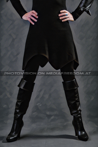 Lady in black 17: Eva D.
