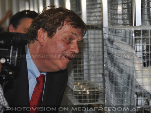 Er�ffnung des Papageienhauses 012