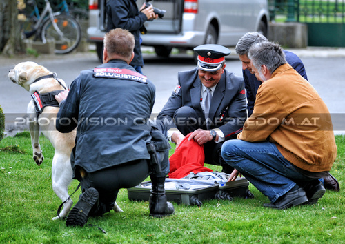 Suchhunde Staffel 11: Michael Spindelegger,Harald Schwammer