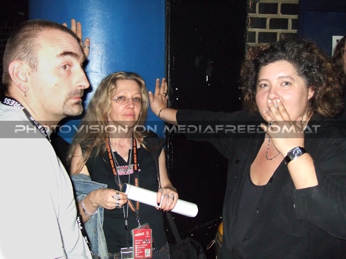 Between two worlds 31