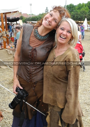 Schneider Maiden: Henriette Bobits