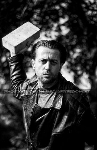 Alarm 11: Josef Josh Oppacher