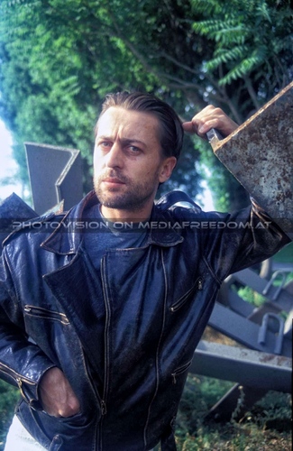 Alarm 15: Josef Josh Oppacher