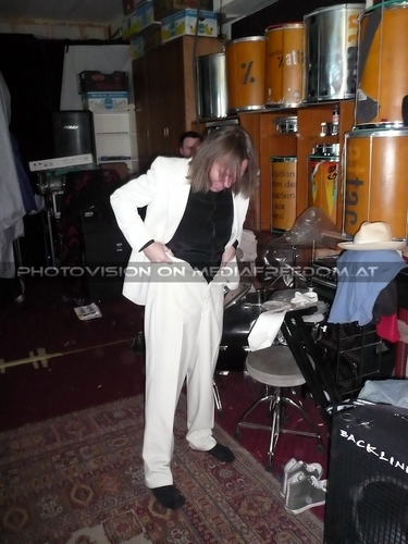 Retro - Making of 03