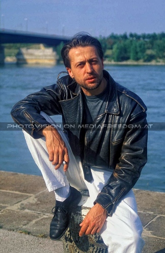 Alarm 22: Josef Josh Oppacher