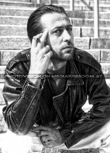 Alarm 06: Josef Josh Oppacher