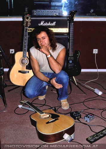 We are still alive - Guitar Equipment: Charly F. Lovehurts (Charly Swoboda)