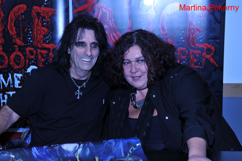 Alice Cooper	2011