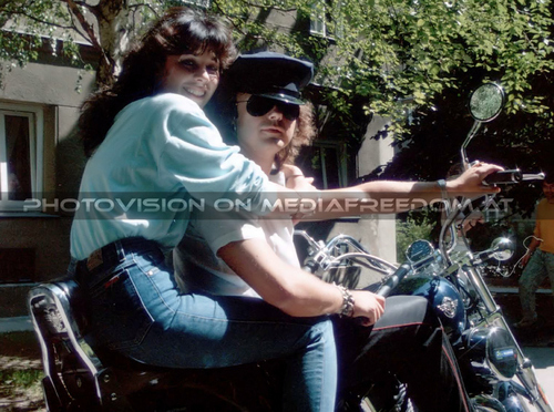 Cop Charly - Get in touch