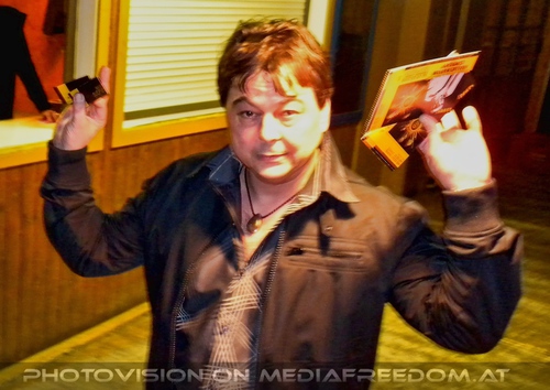 Birthday Party Pix 16: Pete de Oliviera (Peter Swoboda)