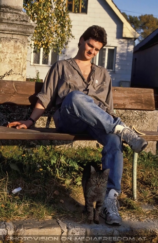 We're still alive - Bass break