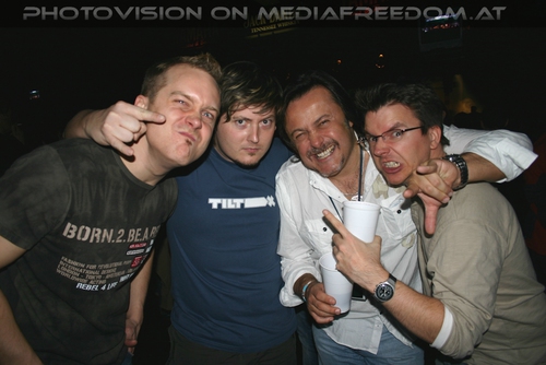 Life returns tour pix 29