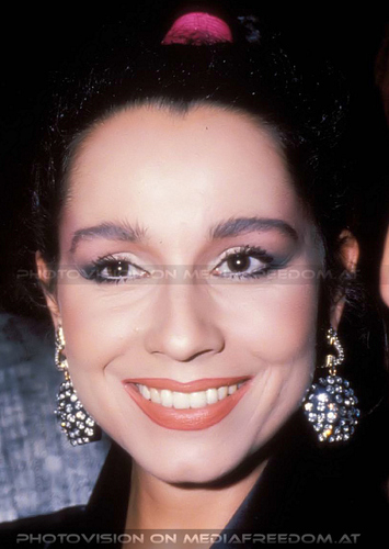 Bezauberndes L�cheln