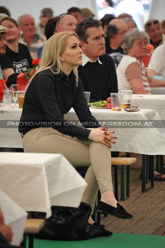 Die Er�ffnung - Bild 030