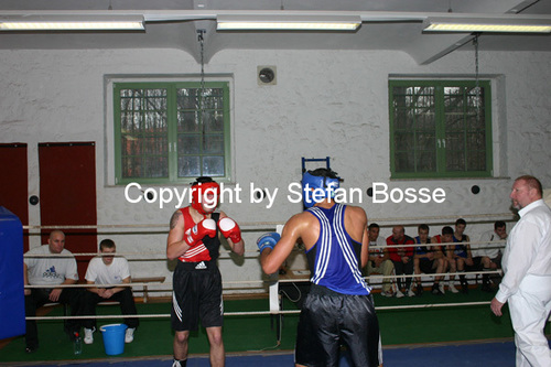 Weihnachtsturnier 2006 in Halle