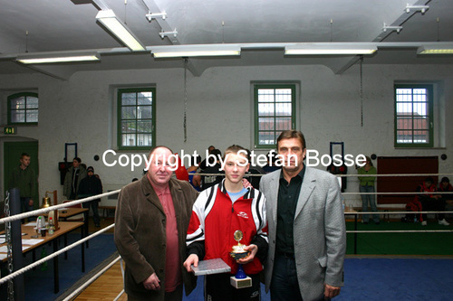 Weihnachtsturnier 2006 in Halle