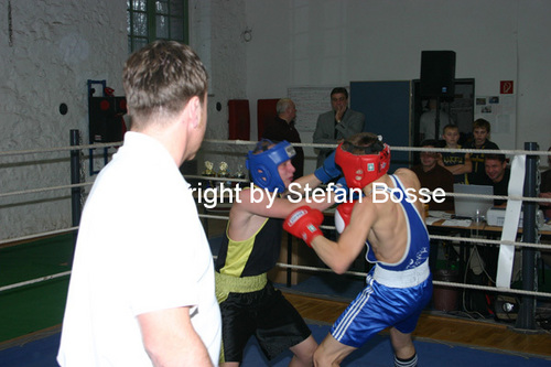 Weihnachtsturnier 2006 in Halle