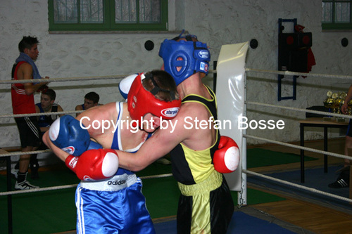 Weihnachtsturnier 2006 in Halle