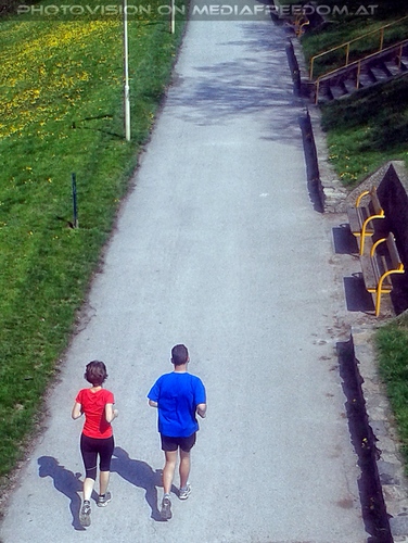 Rot Blau auf dem Weg...